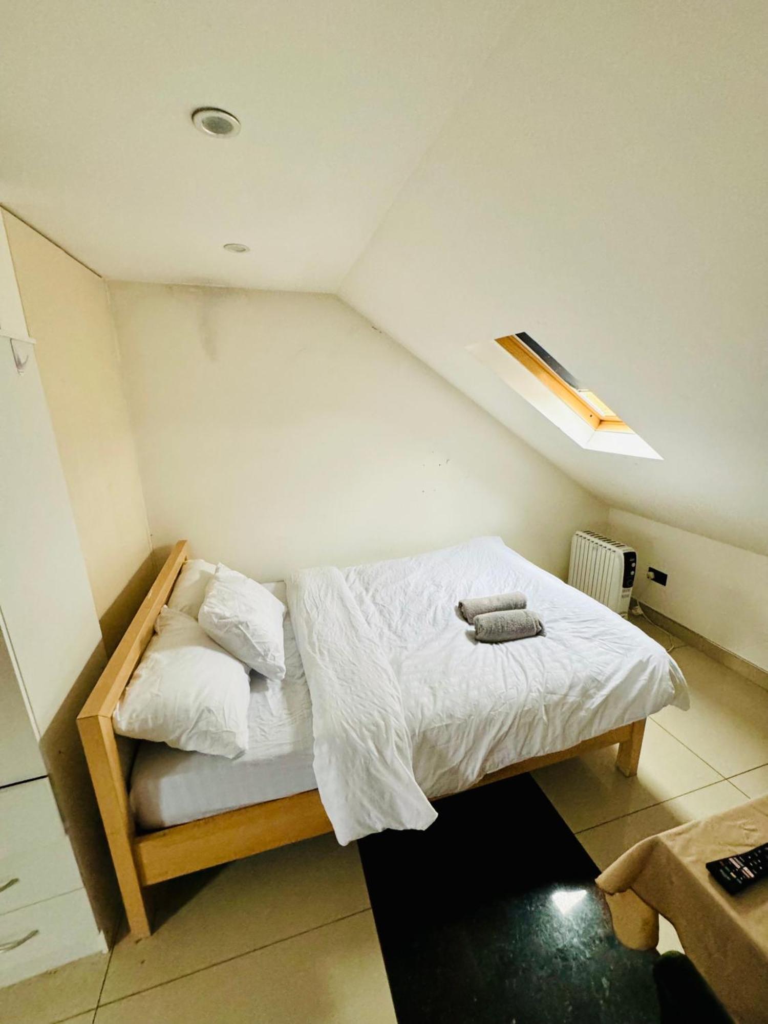The Great Falcon Accommodation London Exterior foto